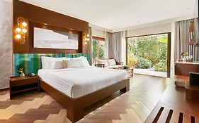 ซี แซนด์ ซัน รีสอร์ท แอนด์ วิลลา (sha Plus+) 5*